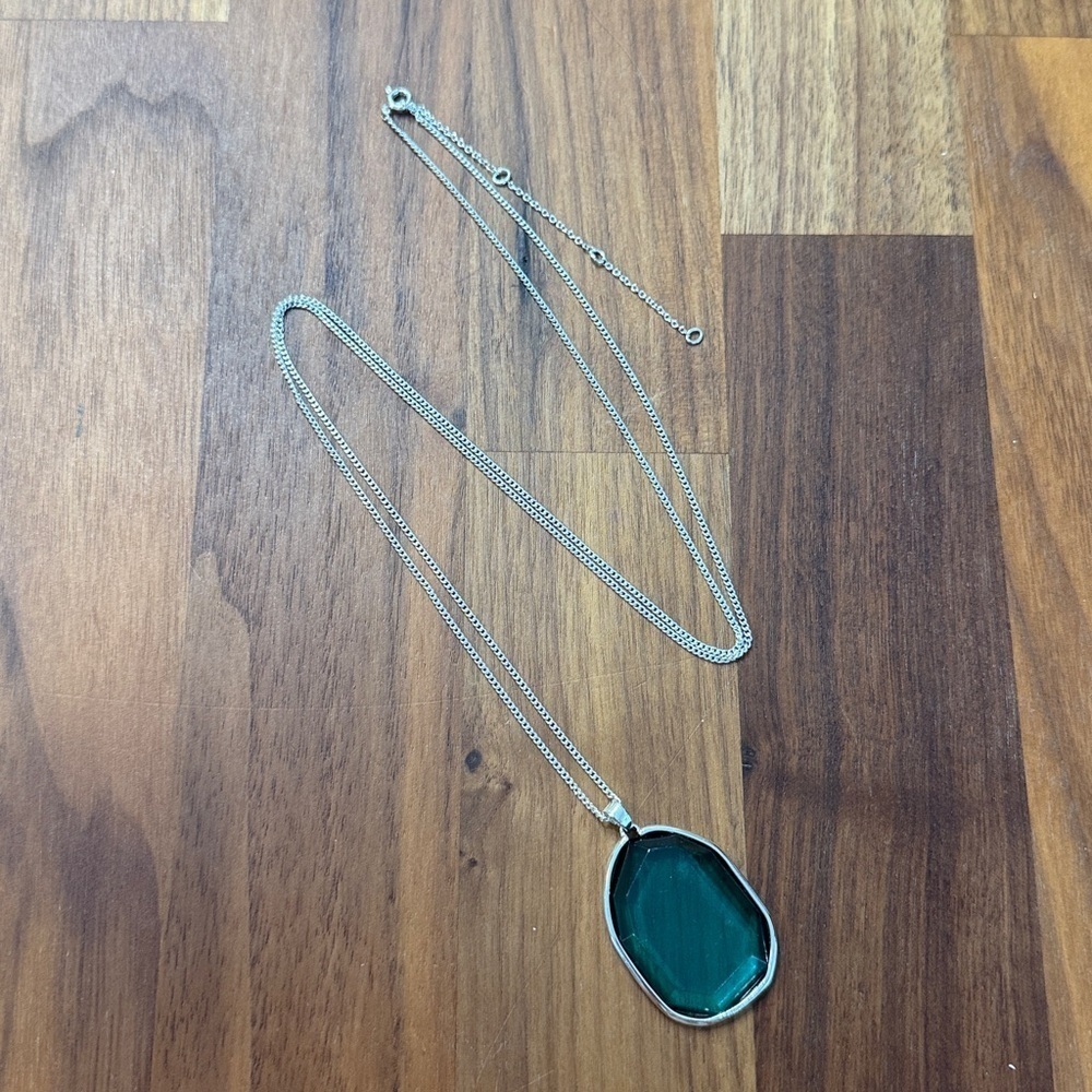 Silver Tone Faux Teal Green Sea Glass Lightweight Minimalist Statement Necklace